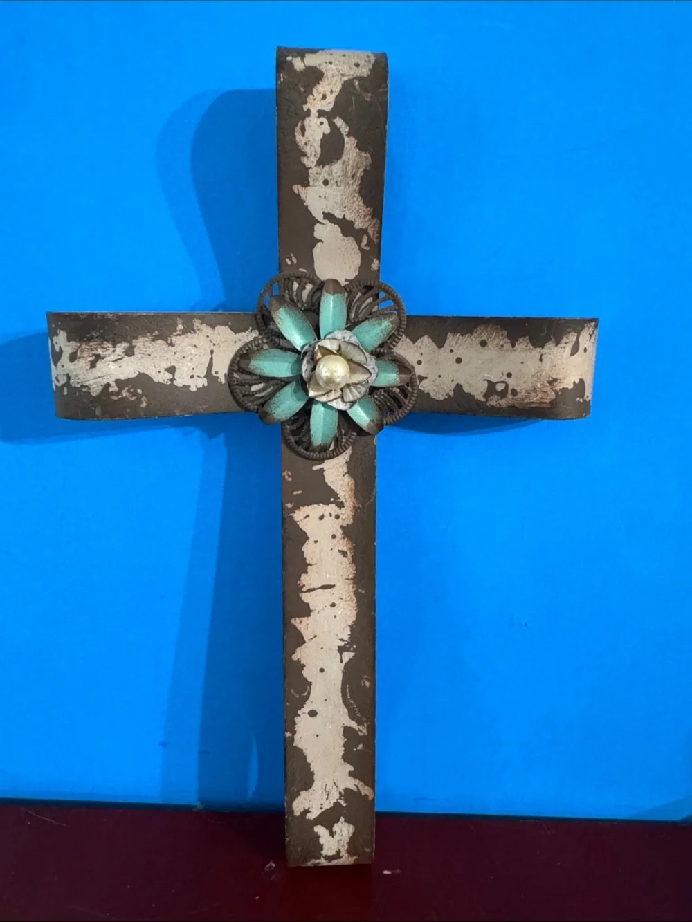 Decorative western/farmhouse metal Cross with flower centerpiece with white bead
